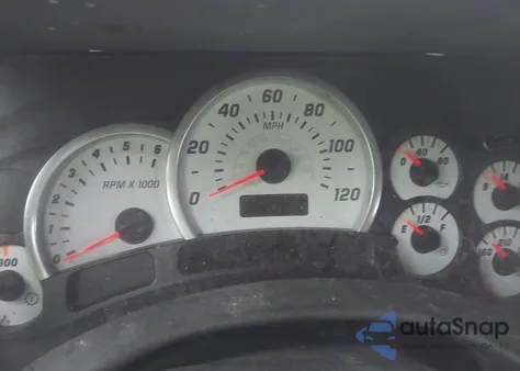 2003 Hummer H2 z USA, uszkodzony, nr VIN 5GRGN23U53H136686